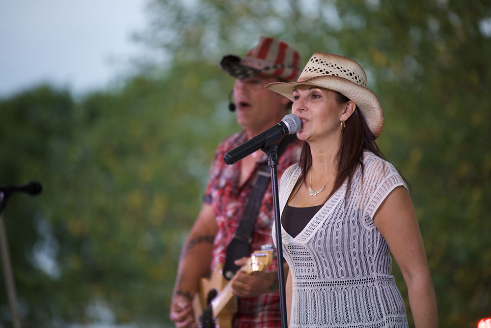 Live Music at Forks Community Days